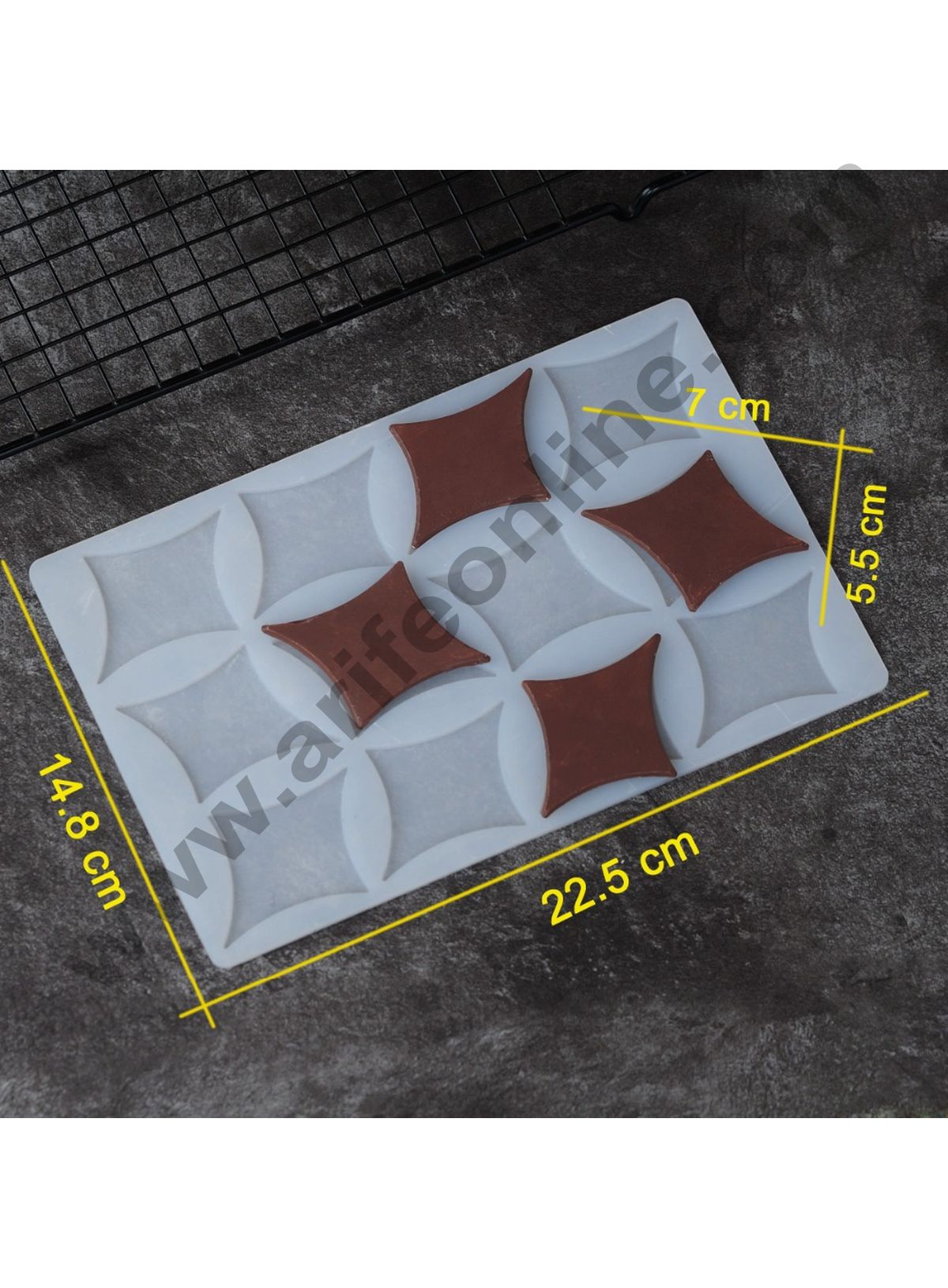 Cake Decor Silicon 12 in 1Rhombus Shape Chocolate Garnishing Mould Cake Insert Decoration Mould