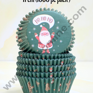 Cake Decorβ’ Green Santa Stars Cupcake Liners - 11 cm | Baking Cups | Cupcake Mold Paper | Muffin Liners | 1000 pcs Pack