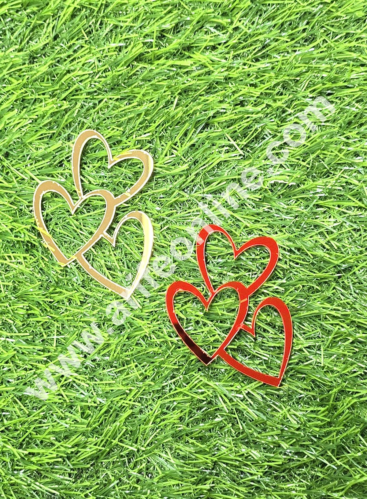 CAKE DECORβ’ 3 inch Red & Gold Acrylic 3 Hearts Design Cutout Cake Topper - 2 pc Pack
