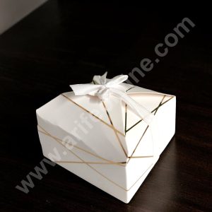 CAKE DECOR™ Goodie Bag For Hampers | Chocolate Box Hamper Box 10 Pcs Pack - White SBGB-73-W