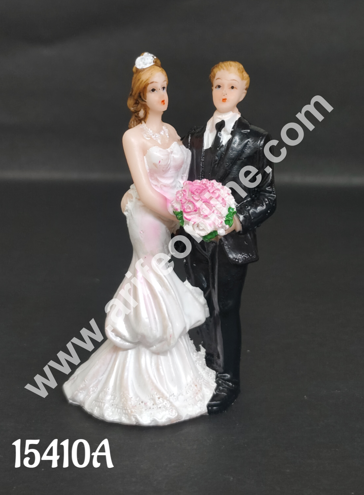 CAKE DECORβ’ 1 Pcs Wedding Couple Ceramic Figure Cake Topper Decorations (SBCT-15410A-J)