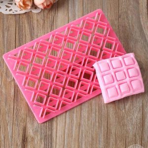 CAKE DECOR™ Plastic Square Fondant Quilt Mold Cutter for Cake Cupcake Embossing Decorating Tool Embosser Cookie Mold SBQM-121