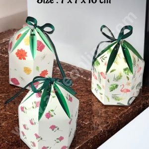 CAKE DECOR™ Goodie Bag For Hampers | Chocolate Box Hamper Box 10 Pcs Pack - White Random Floral Print SBGB-72-W