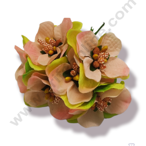 Cake Decor™  Medium Leaf Flowers  With Pollen Bunch of  6 Pcs – Peach
