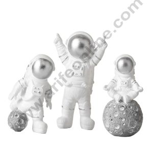 CAKE DECOR™ 3 Pcs Set Silver Space Astronaut Toy for Cake Toppers(SB-T-SL-0489)