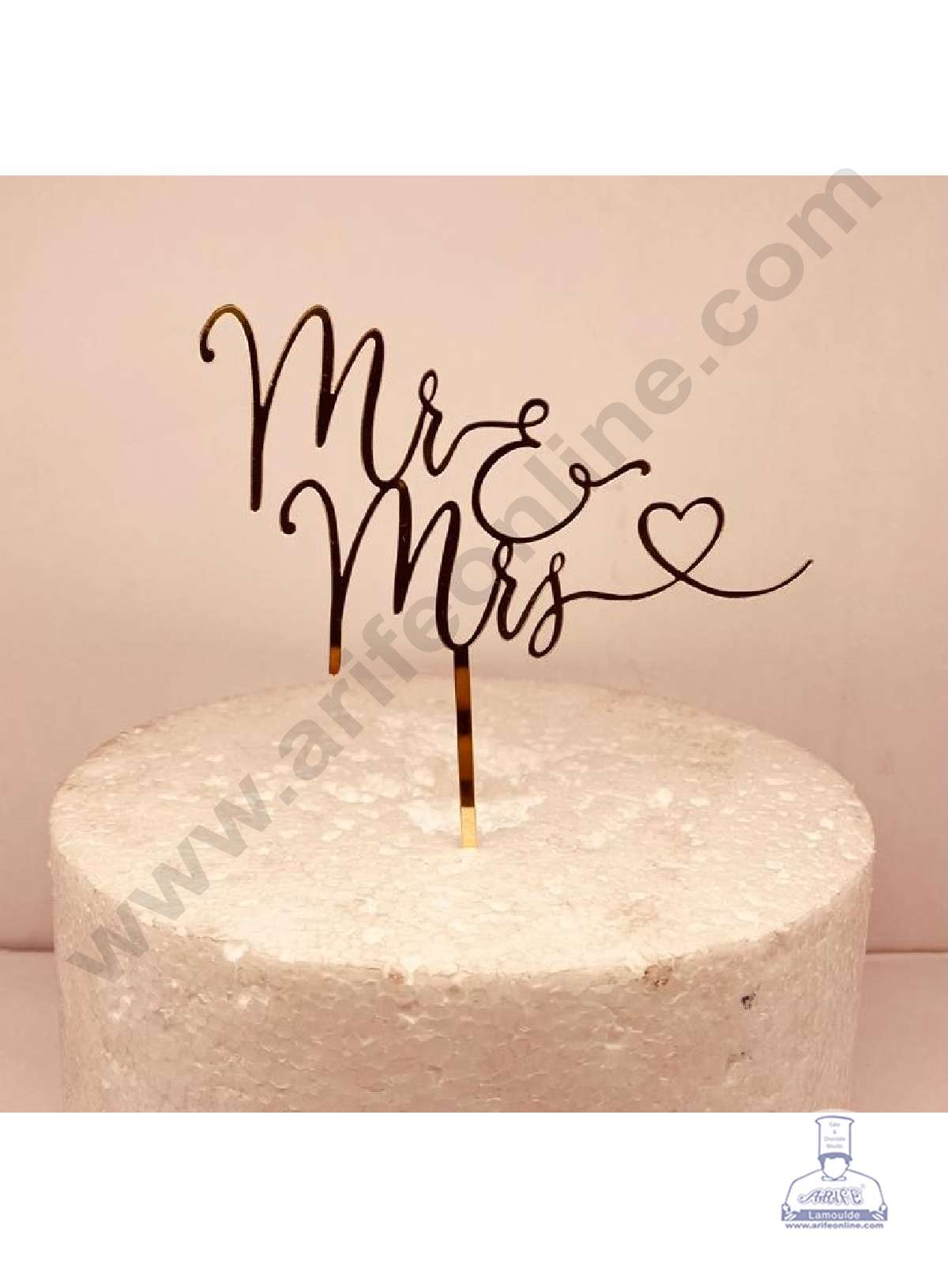 CAKE DECOR™ 5 inch Acrylic Simple MR. & MRS. with Heart Cake Topper Cake Decoration Dessert Decoration (SBMT-3003)