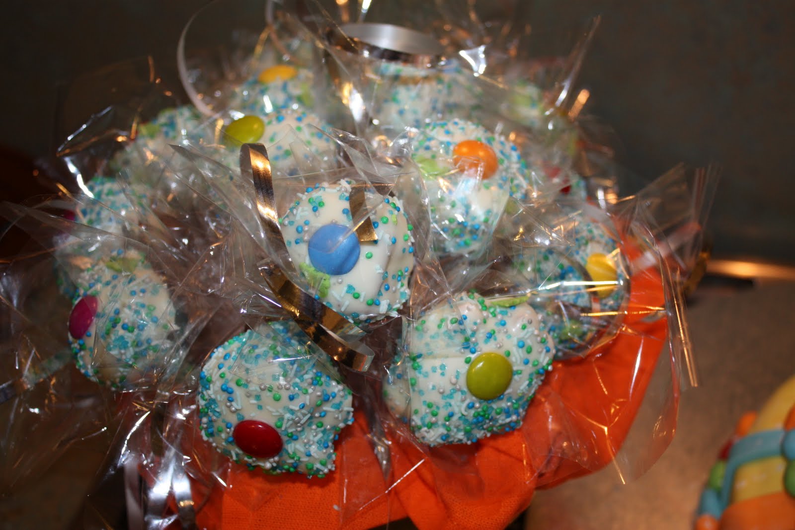 2 Pound Cake - Image 1