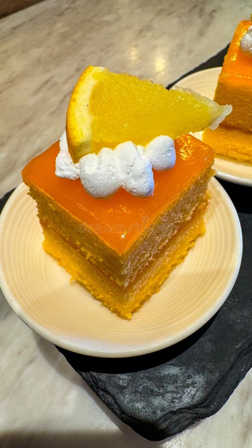 COLOURMIST POUCH - ORANGE