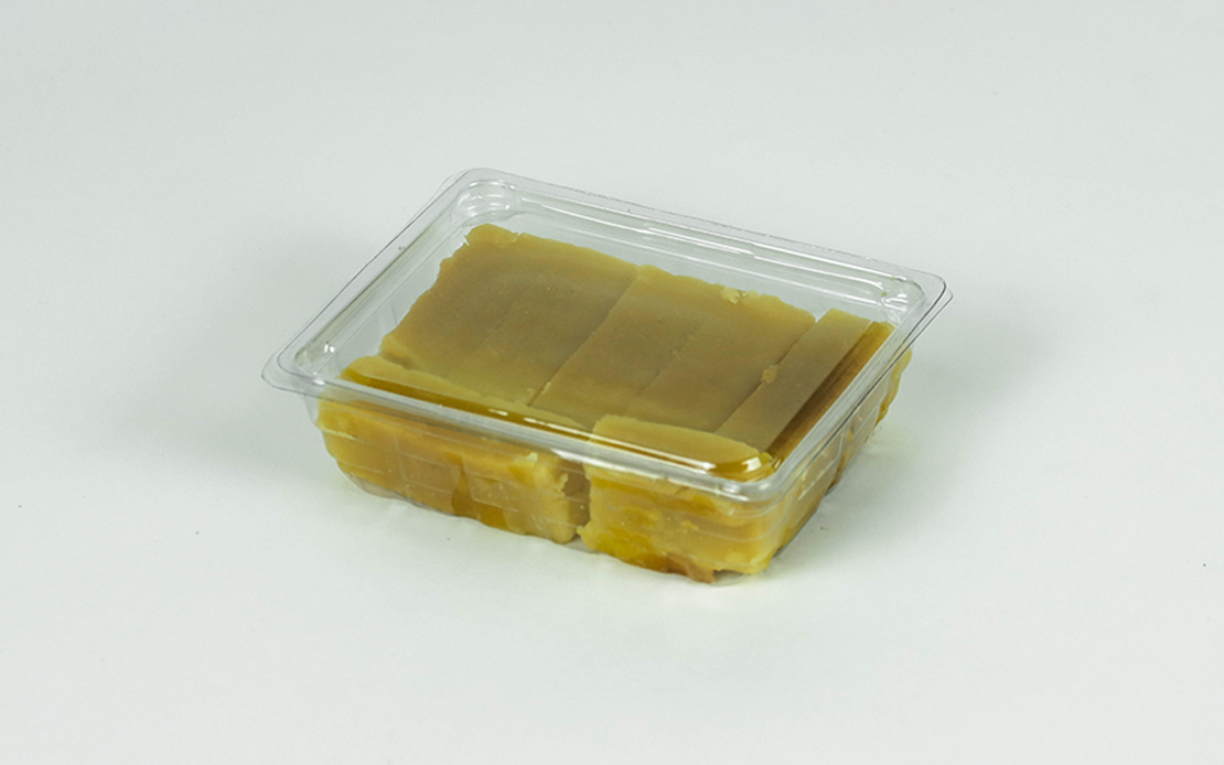 CPPL J213 4 Cavity Hinged Conatiner for Muffins - Image 1