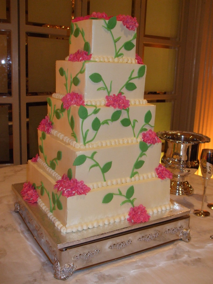 Ch. 10 Hydrangea Flower Bunch LIght Pink C881-8 - Image 1