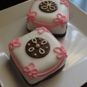 Ch. Minicher Decoration