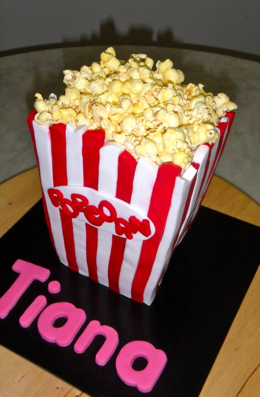 Ch. Signative Popcorn Box - Image 1