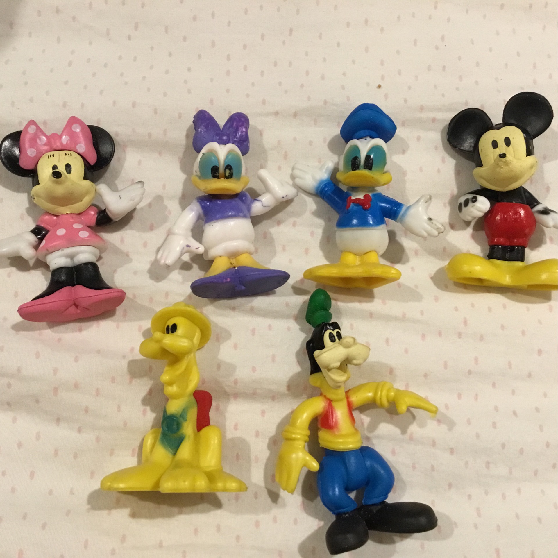 Disney Single Toy with Stand-Pluto-DT 1520 - Image 1