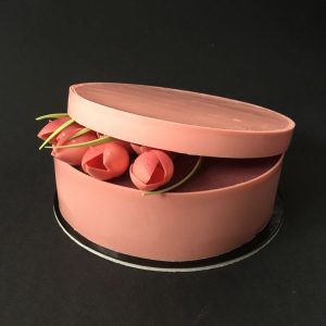 FG 16 FLORAL CHOCOLATE BOX