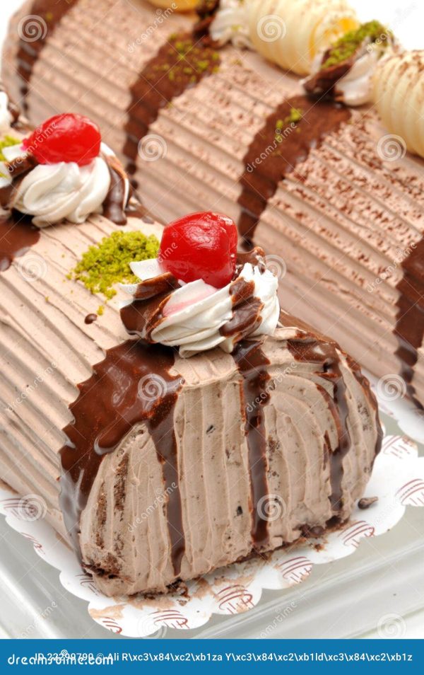 Red Cherries 440 Grms